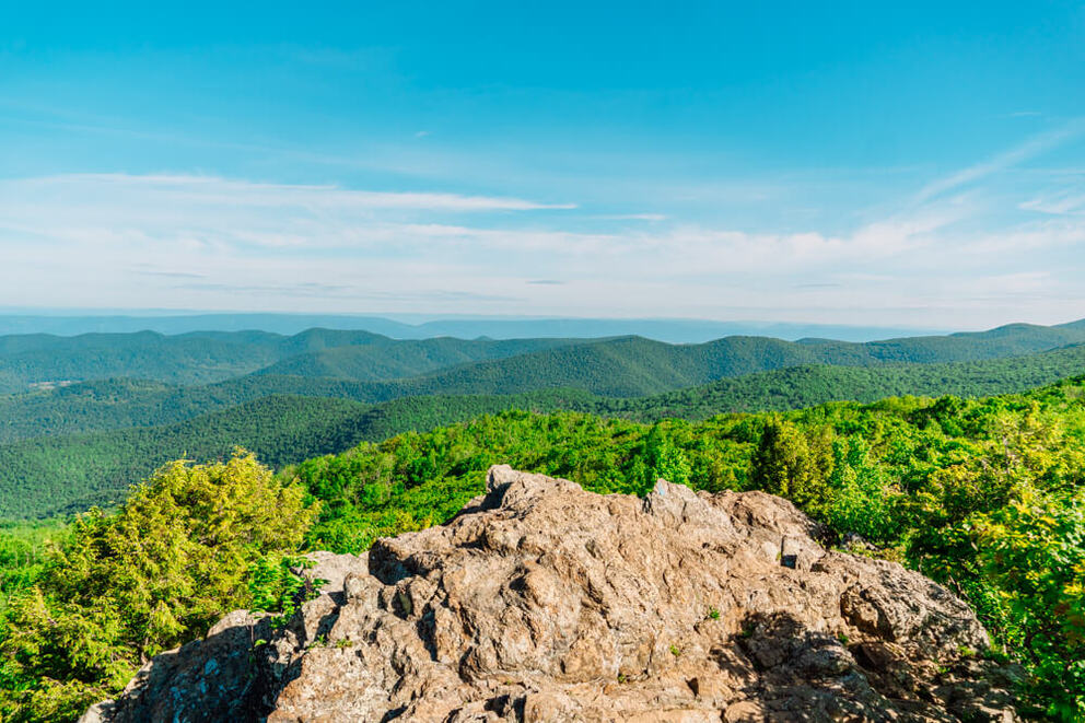 10+ Best Hikes on the East Coast You Need to Experience - Everywhere
